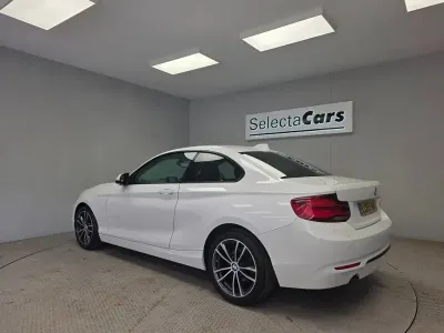 Used BMW 218 Sport Line 2019 White Coupe