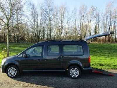 Blue Used 2020 VW Caddy Maxi Life Life MPV | £13,750 (Good price)