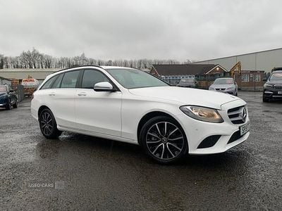 Used Mercedes C220 SE 2019 White Estate