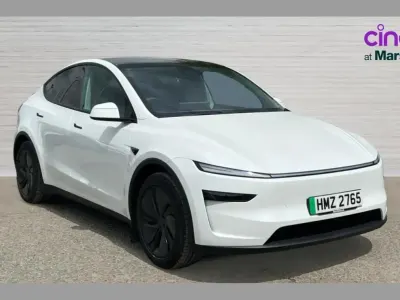 Used Tesla Model Y Long Range AWD 286 kW (389 HP) 2025 White SUV