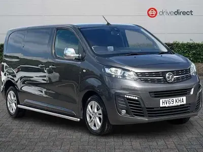 Used Vauxhall Vivaro Elite 180 HP (132 kW) 2019 Grey MPV