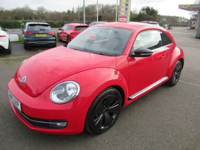 Used VW Beetle Sportline 150 HP (110 kW) 2015 Red Hatchback