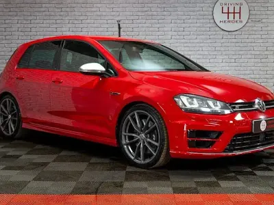 Used VW Golf VII R 300 HP (220 kW) 2014 Red Hatchback