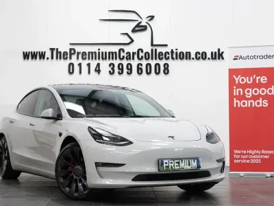 Używany Tesla Model 3 Performance 461 kW (627 KM) 2020 Biały Sedan/Limuzyna