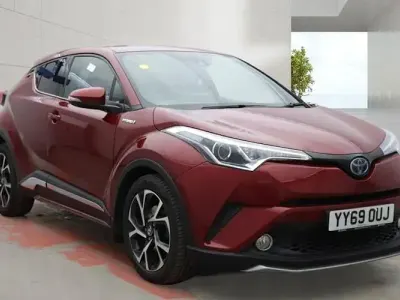 Used Toyota C-HR Design 122 HP (89 kW) 2019 Red SUV