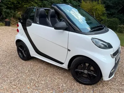 Used Smart ForTwo Cabrio 84 HP (61 kW) 2014 White Cabriolet