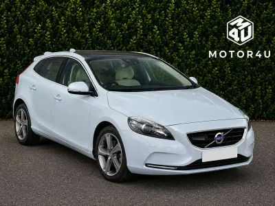 Used Volvo V40 SE 177 HP (130 kW) 2013 Blue Hatchback