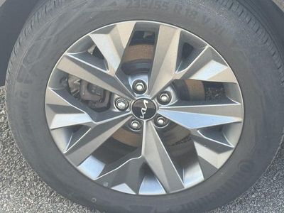 Używany Kia Sportage GT-Line S 180 KM (132 kW) 2022 Srebrny SUV