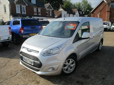 Używany Ford Transit Connect Limited 120 KM (88 kW) 2017 Srebrny Minivan
