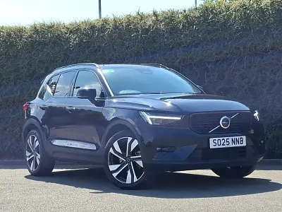 Used Volvo XC40 Ultra 163 HP (119 kW) 2025 Black SUV