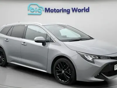 Used Toyota Corolla Design 122 HP (89 kW) 2022 Grey Estate