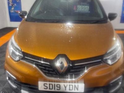 Used Renault Captur GT-Line 90 HP (66 kW) 2019 Orange/black SUV