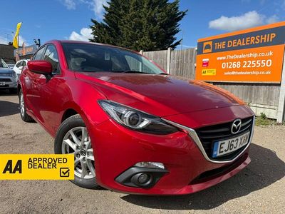 Used Mazda 3 165 HP (121 kW) 2014 Red Hatchback