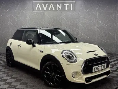 Używany Mini Cooper SD Hatch 2017 Biały Hatchback