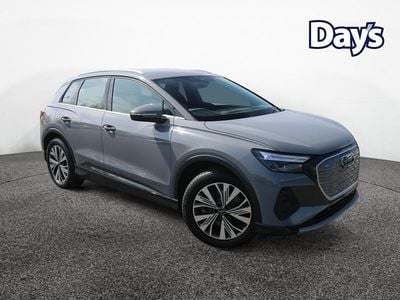Usado Audi Q4 e-tron Sport 150 kW (204 HP) 2023 Cinzento SUV