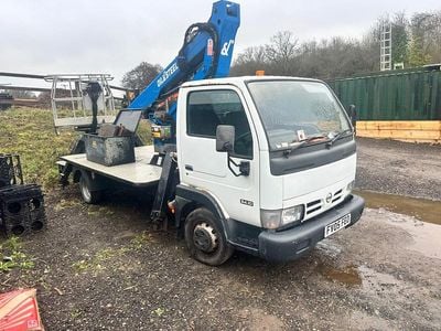 Used Nissan Cabstar 2005 White Pickup