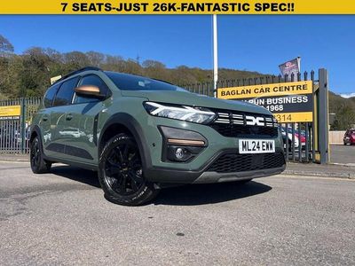 Begagnad Dacia Jogger Extreme 110 HK (80 kW) 2024 Grön Minibuss