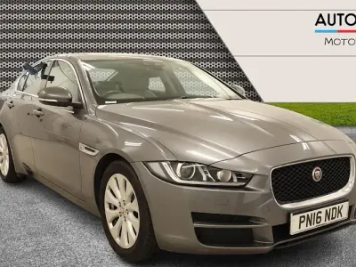 Used Jaguar XE Prestige 163 HP (119 kW) 2016 Grey Sedan