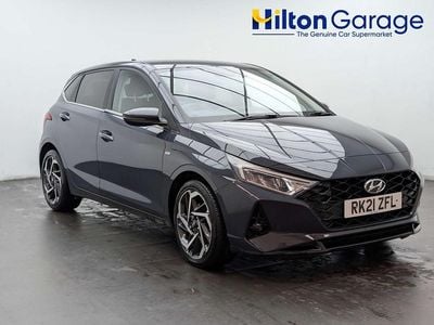 Used Hyundai i20 Premium 100 HP (73 kW) 2021 Grey Hatchback