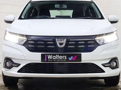 Used Dacia Sandero Comfort 91 HP (66 kW) 2022 White Hatchback