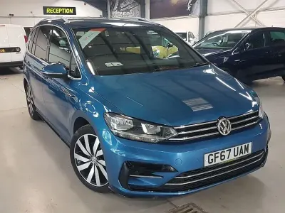 Usado VW Touran R-line 150 HP (110 kW) 2017 Azul Monovolume