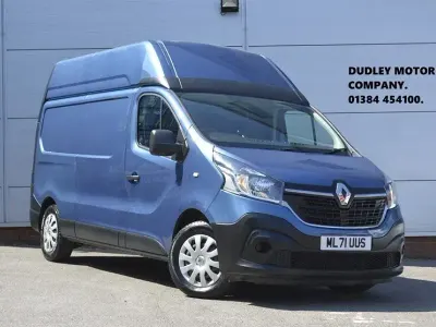 Used Renault Trafic Business 2021 Blue MPV