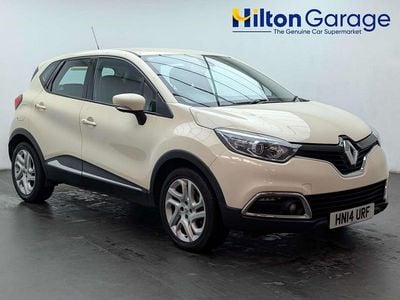 Used Renault Captur Dynamique 90 HP (66 kW) 2014 Cream SUV