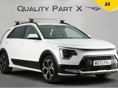 Used Kia Niro 2023 White SUV