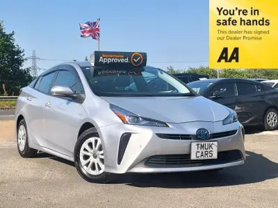 Used Toyota Prius 122 HP (89 kW) 2020 Silver Hatchback