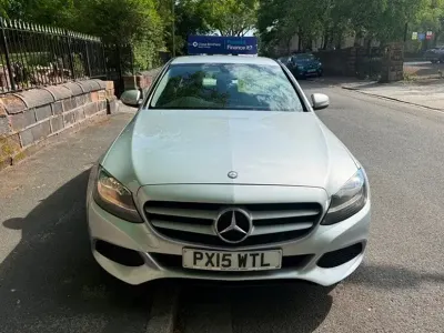 Używany Mercedes C220 SE 2015 Sedan/Limuzyna