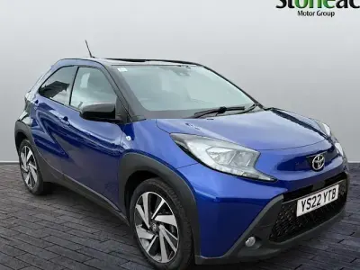 Used Toyota Aygo X 72 HP (52 kW) 2024 Blue SUV