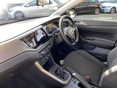 Używany VW Polo SE 95 KM (69 kW) 2018 Szary Hatchback