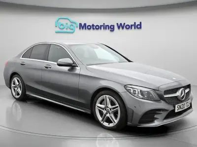 Second-hand Mercedes C300 AMG line 245 CP (180 kW) 2020 Gri Berlinǎ