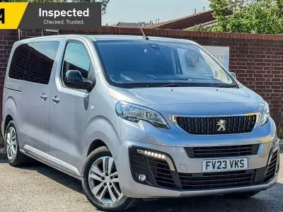 Używany Peugeot Traveller Business-Line 180 KM (132 kW) 2023 Szary Minivan