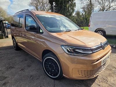 Used VW Caddy Maxi Pro 114 HP (83 kW) 2022 Bronze MPV
