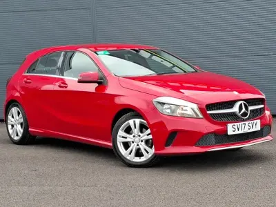 Used Mercedes A180 109 HP (80 kW) 2017 Red Hatchback