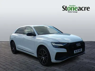 Used Audi Q8 Advanced 286 HP (210 kW) 2019 White SUV