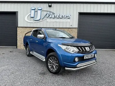 Used Mitsubishi L200 Warrior 181 HP (133 kW) 2019 Blue Pickup