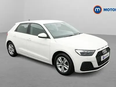 Used Audi A1 Sportback 95 HP (69 kW) 2023 White Hatchback