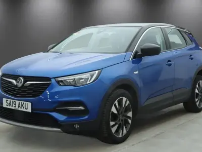 Used Vauxhall Grandland X Sport 130 HP (95 kW) 2019 Blue SUV
