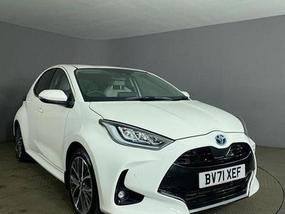Used Toyota Yaris Hybrid 116 HP (85 kW) 2021