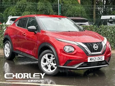 Used Nissan Juke N-Connecta 114 HP (83 kW) 2021 Red SUV