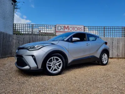 Used Toyota C-HR 122 HP (89 kW) 2023 Silver SUV