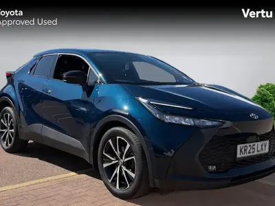 Used Toyota C-HR Design 140 HP (102 kW) 2026 SUV