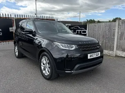 Used Land Rover Discovery SE 240 HP (176 kW) 2017 Black SUV