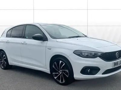 Used Fiat Tipo S 120 HP (88 kW) 2021 Hatchback