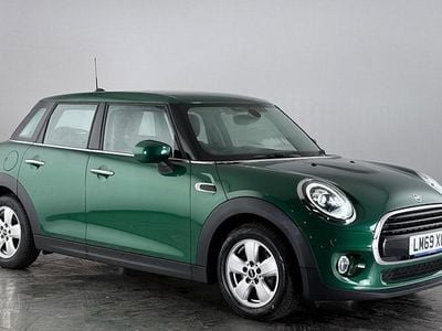 Used 2020 Mini Cooper Classic Hatchback | £10,850 (Good price)