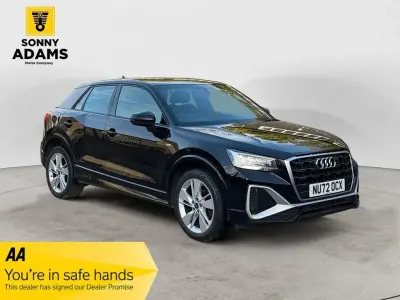 Używany Audi Q2 S-Line 150 KM (110 kW) 2022 Czarny SUV