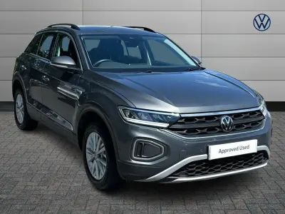 Used VW T-Roc Life 150 HP (110 kW) 2023 Grey SUV