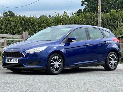 Used Ford Focus Style 105 HP (77 kW) 2017 Blue Hatchback